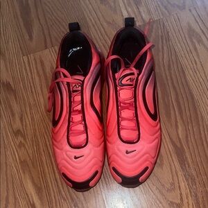 Nike Air Max 720 University Red Black